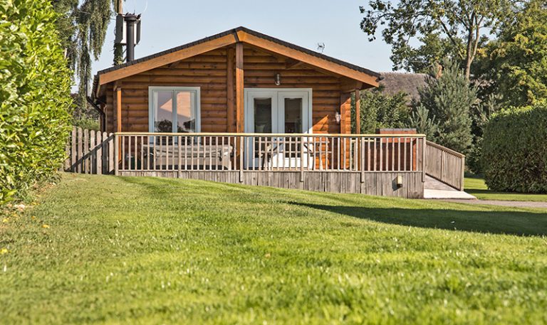 dog friendly lodges with hot tubs uk