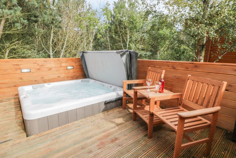 Best Lodges with Hot Tubs Newcastle